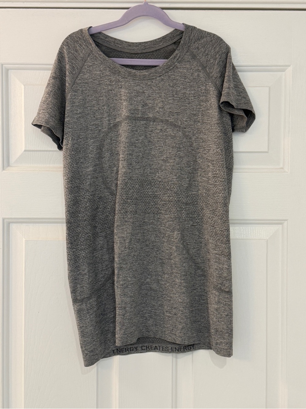 Lululemon Swiftly Tech Short-Sleeve Shirt 2.0 Hip Length Slate Gray/White Size 8